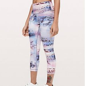 Lululemon wunderunder high rise crop 21”